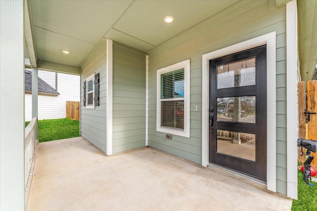 17070 Marie Village Drive, Conroe, TX 77306