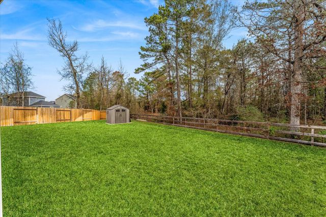 17070 Marie Village Drive, Conroe, TX 77306