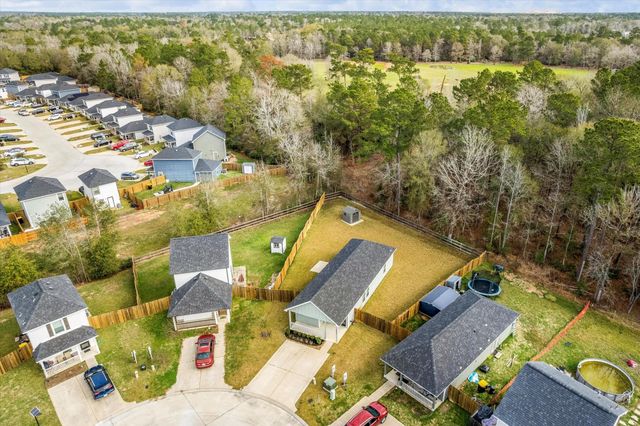 17070 Marie Village Drive, Conroe, TX 77306