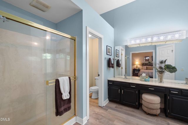 119 E Laurenbrook Court, Cary, NC 27518