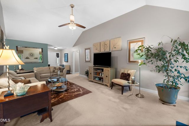119 E Laurenbrook Court, Cary, NC 27518