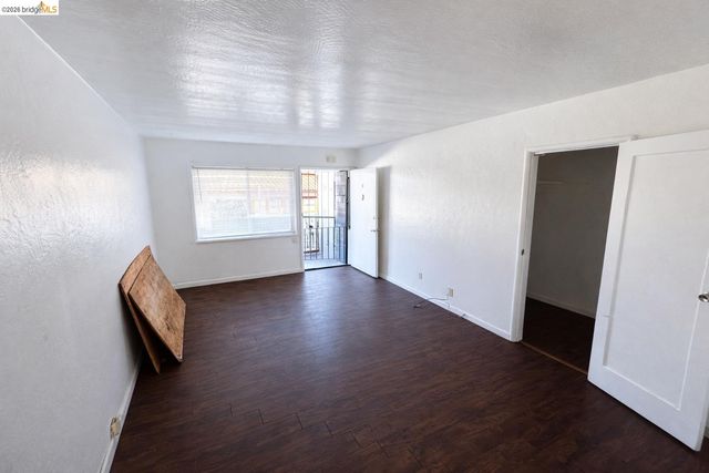 1661 Fruitvale Ave, Oakland, CA 94601