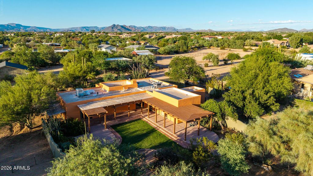 27218 N 46TH Street, Cave Creek, AZ 85331 — photo 2