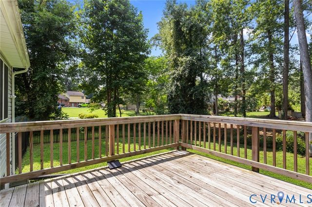 15090 Horseshoe Bend Dr, Chesterfield, VA 23831