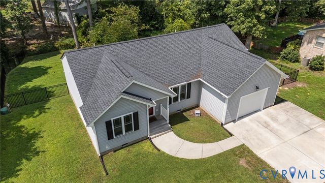 15090 Horseshoe Bend Dr, Chesterfield, VA 23831
