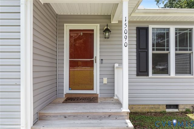 15090 Horseshoe Bend Dr, Chesterfield, VA 23831