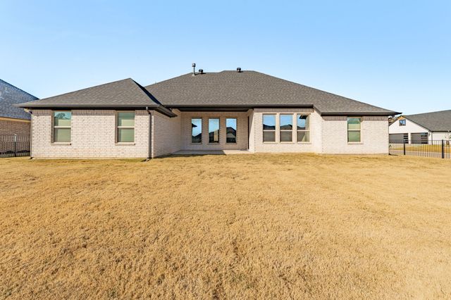 412 Fowler Drive, Granbury, TX 76048
