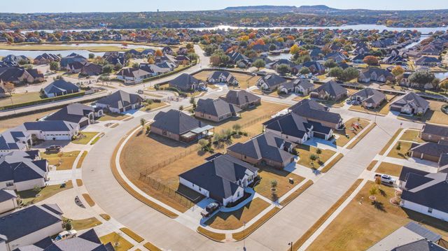 412 Fowler Drive, Granbury, TX 76048