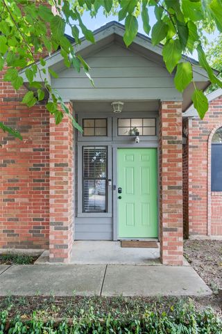 216 Cutting Horse Lane, Keller, TX 76248