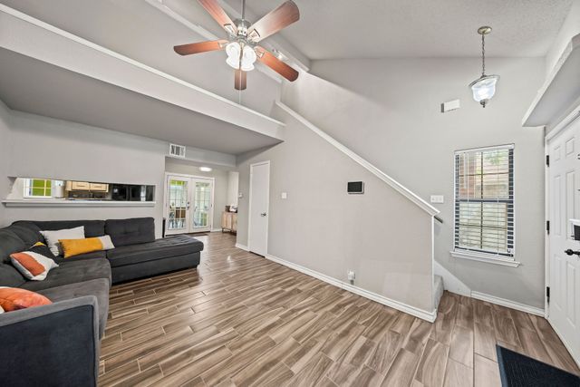 216 Cutting Horse Lane, Keller, TX 76248