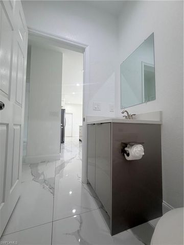 3804 40th ST SW, Lehigh Acres, FL 33976