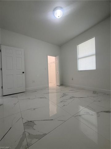 3804 40th ST SW, Lehigh Acres, FL 33976