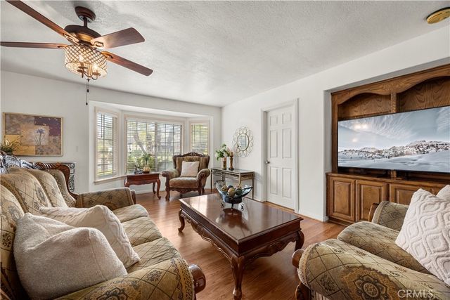 9315 Parrot, Downey, CA 90240