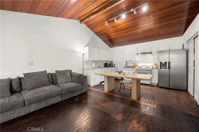 9315 Parrot, Downey, CA 90240