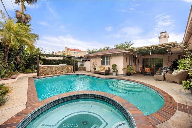 9315 Parrot, Downey, CA 90240