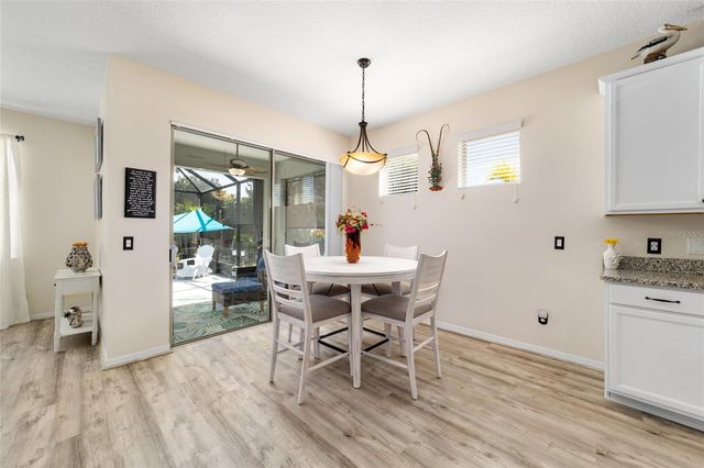 9300 SW 70TH LOOP, Ocala, FL 34481