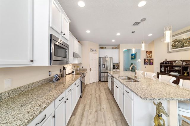 9300 SW 70TH LOOP, Ocala, FL 34481