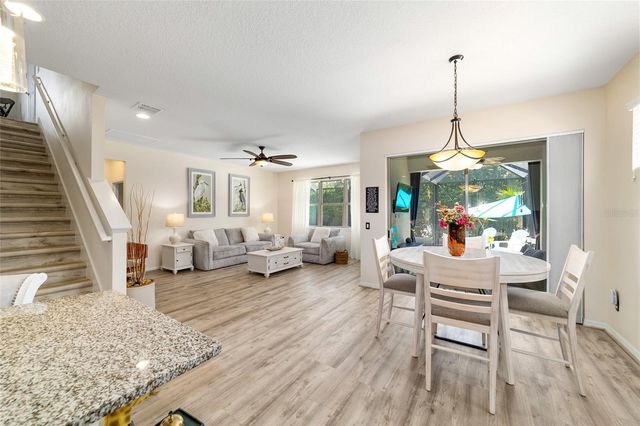 9300 SW 70TH LOOP, Ocala, FL 34481