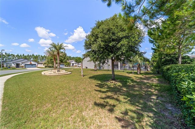 9300 SW 70TH LOOP, Ocala, FL 34481