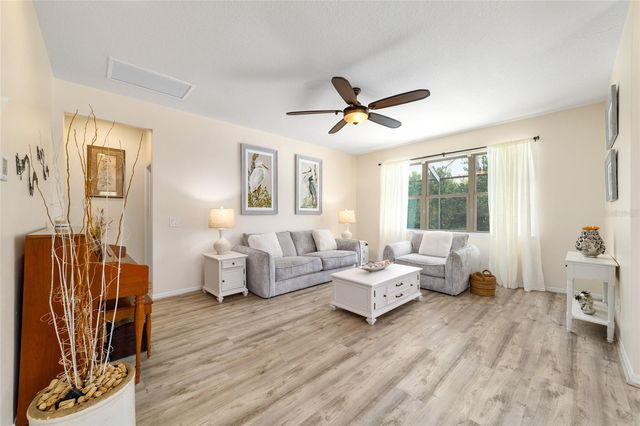 9300 SW 70TH LOOP, Ocala, FL 34481