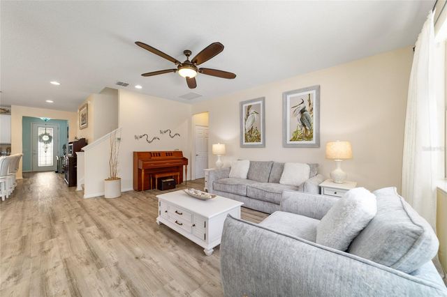 9300 SW 70TH LOOP, Ocala, FL 34481