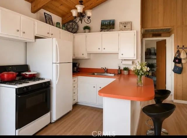 2057 Mojave Scenic, Wrightwood, CA 92397
