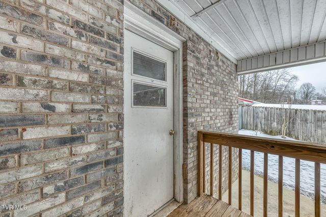 1036 Gap Creek Road, Elizabethton, TN 37601