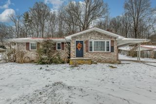 1036 Gap Creek Road, Elizabethton, TN 37601