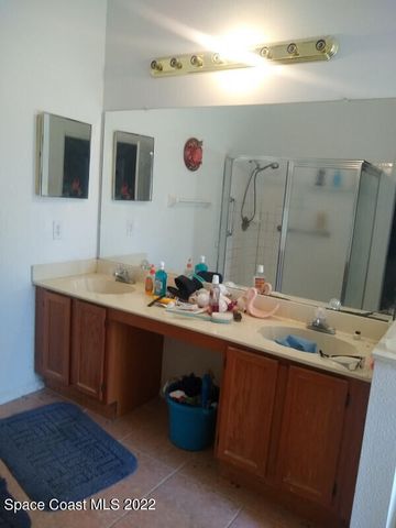 1604 Eldron Boulevard SE, Palm Bay, FL 32909
