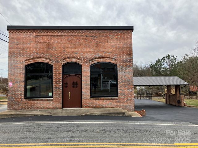 157 N Main Street, Bostic, NC 28018