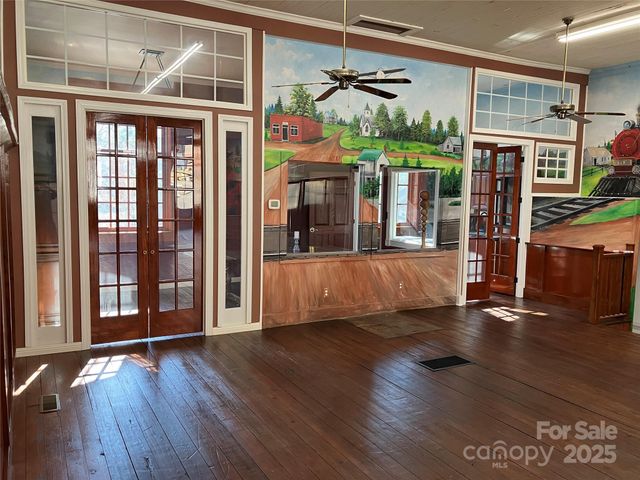 157 N Main Street, Bostic, NC 28018