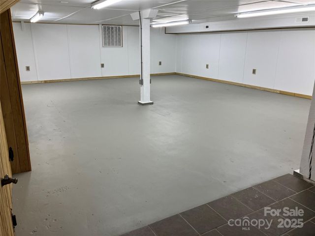 157 N Main Street, Bostic, NC 28018