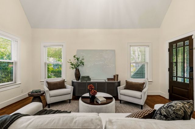 907 Monte Vista Drive, Dallas, TX 75223