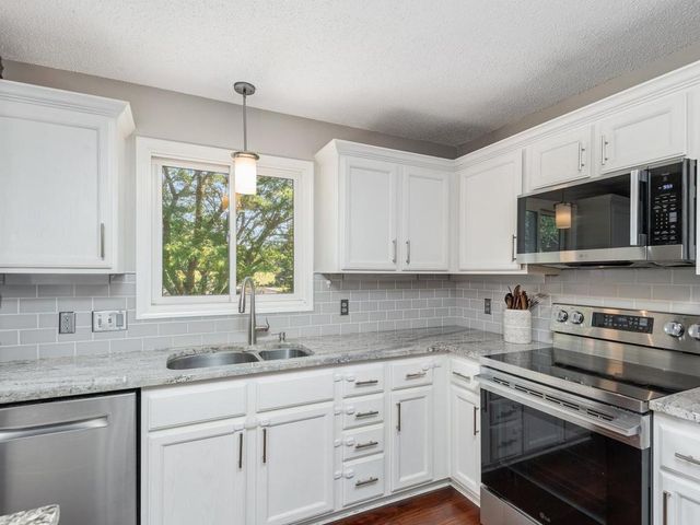 5108 W 143rd Street, Savage, MN 55378
