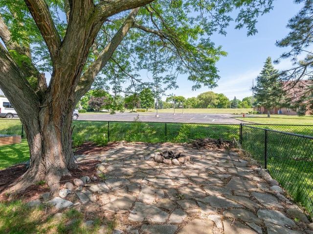 5108 W 143rd Street, Savage, MN 55378