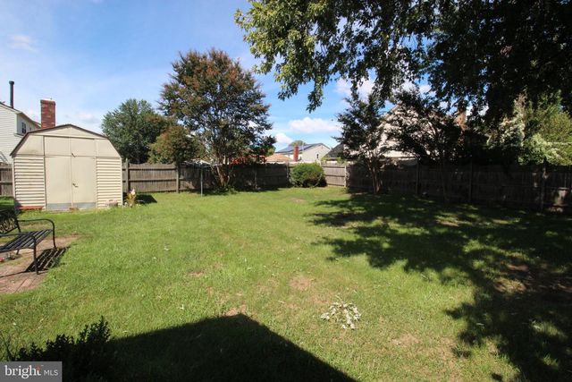 83 BOOTHBY DR, Mount Laurel, NJ 08054