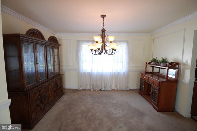 83 BOOTHBY DR, Mount Laurel, NJ 08054