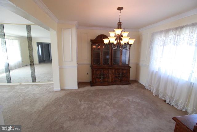 83 BOOTHBY DR, Mount Laurel, NJ 08054