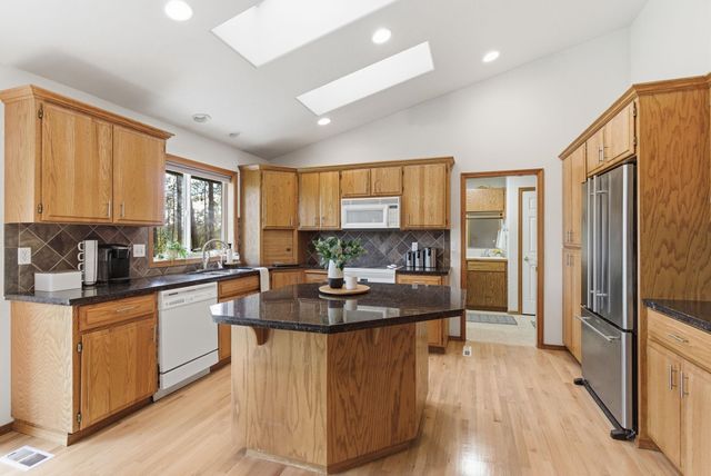 3219 W Packmule Ln, Deer Park, WA 99006