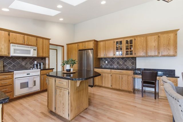 3219 W Packmule Ln, Deer Park, WA 99006