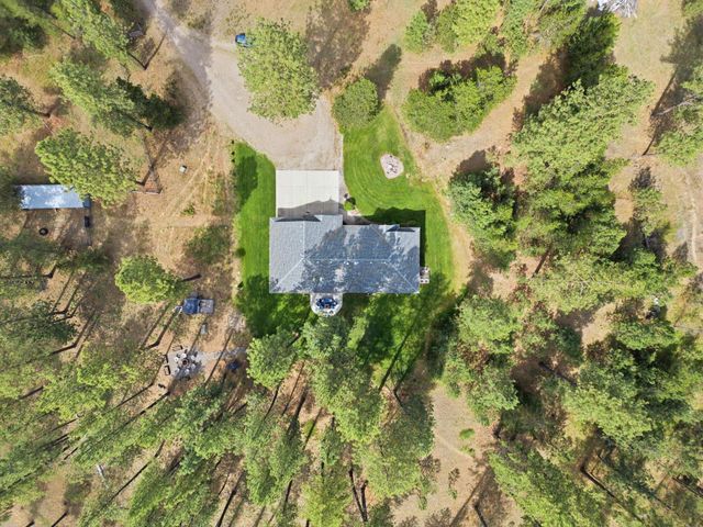 3219 W Packmule Ln, Deer Park, WA 99006