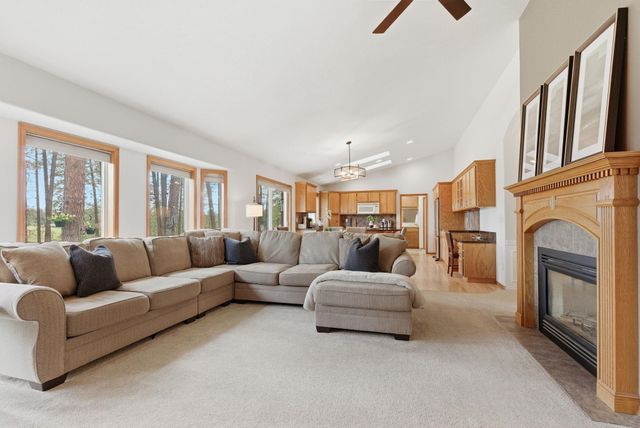 3219 W Packmule Ln, Deer Park, WA 99006