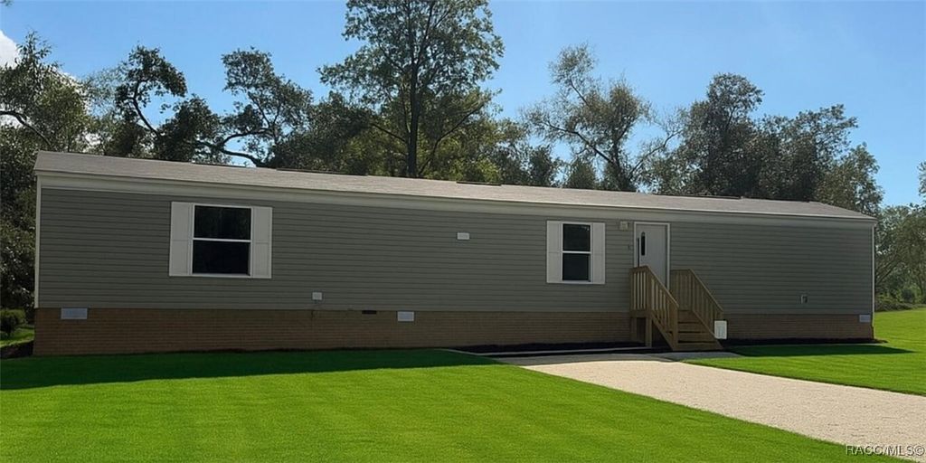 6460 W Akazian Lane, Homosassa, FL 34446