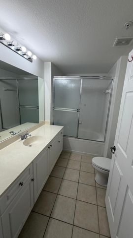 2801 Sarento Place 301, Palm Beach Gardens, FL 33410