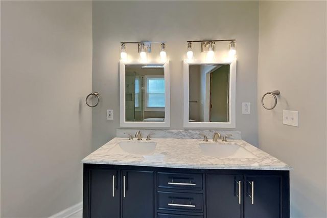 111 Meadowview Lane, Powder Springs, GA 30127