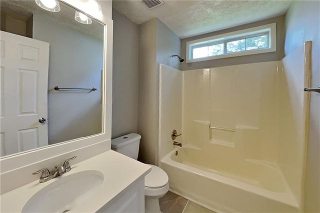 111 Meadowview Lane, Powder Springs, GA 30127