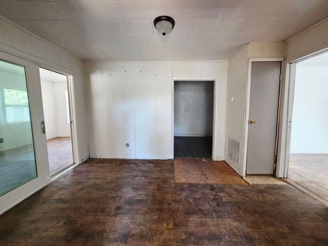 302 W Spring Place, Perry, FL 32347