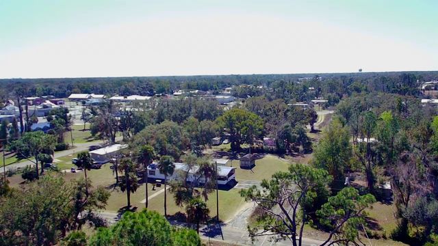 302 W Spring Place, Perry, FL 32347