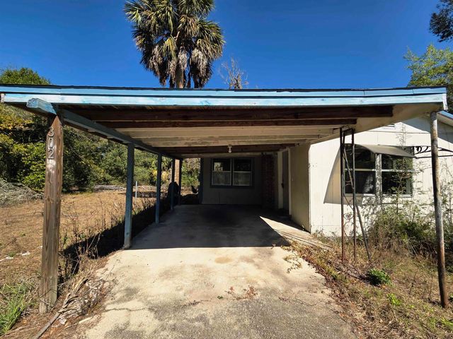302 W Spring Place, Perry, FL 32347