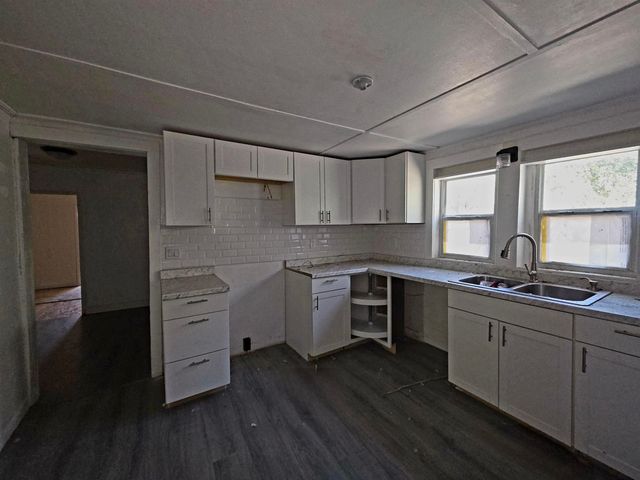 302 W Spring Place, Perry, FL 32347